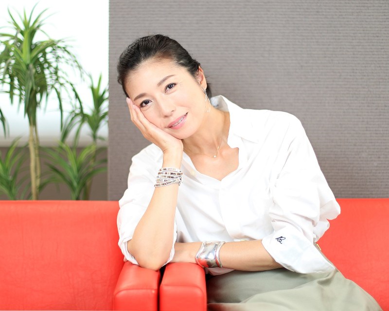 人気の50代女優ランキング81選・最新版を投票で決定【大物のベテラン女優ばかり!】