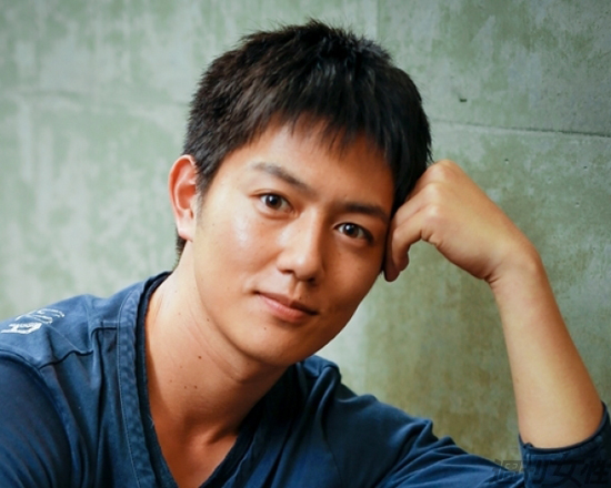 イケメン俳優ランキング60選・最新版を投票で決定！若手・中堅・おじさん・海外別で紹介