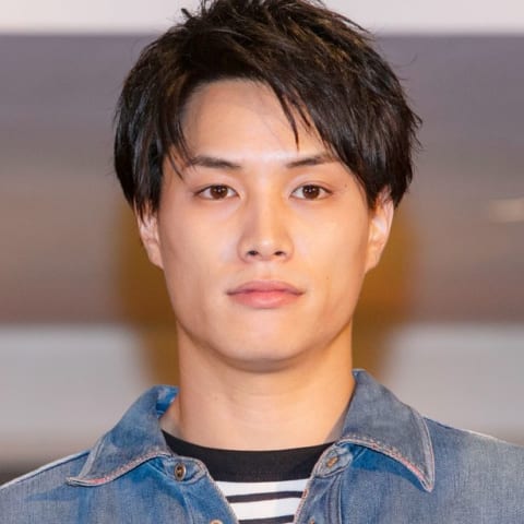 四角顔/エラ張りの芸能人44人・男性女性別~イケメン&美女まとめ【最新版】