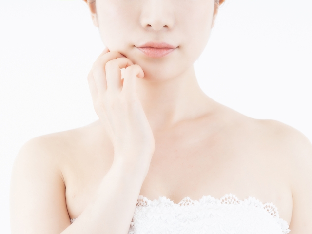 馬顔の芸能人32人・イケメンと美女別!10の特徴も解説【最新版】