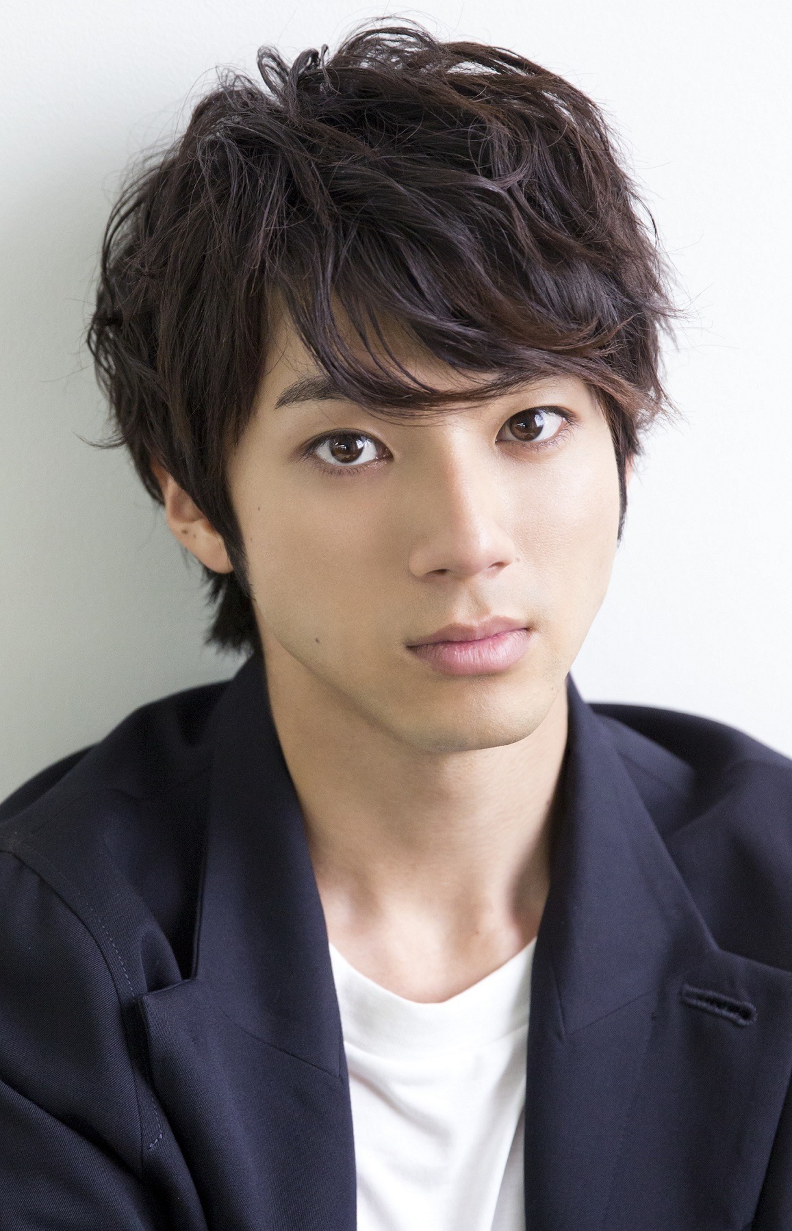 人気の30代俳優ランキング100選・最新版を投票で決定【演技派・実力派が勢ぞろい!】