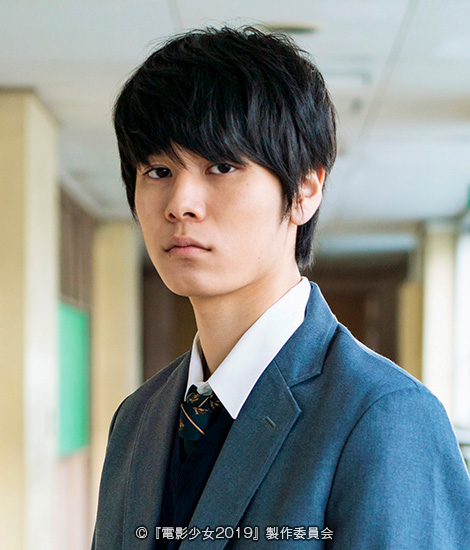 人気の20代俳優ランキング116選・最新版を投票で決定【イケメンや個性派俳優も多数!】