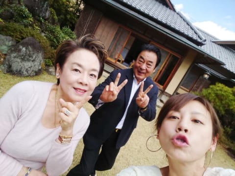 小林亜紀子の若い頃と現在!身長と血液型や実家・高橋英樹との馴れ初めや結婚生活・娘や孫など家族・病気の噂も総まとめ