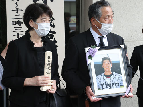 横田慎太郎の死因と最期は？父と姉など家族や結婚・病気と闘病・追悼試合や告別式も総まとめ