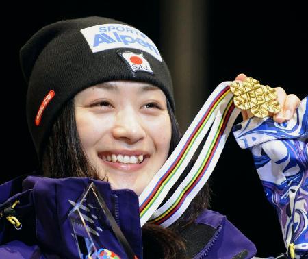 上村愛子の現在！旦那/皆川賢太郎との結婚や子供・離婚原因が不妊の噂・心臓の病気・若い頃のかわいい画像のまとめ